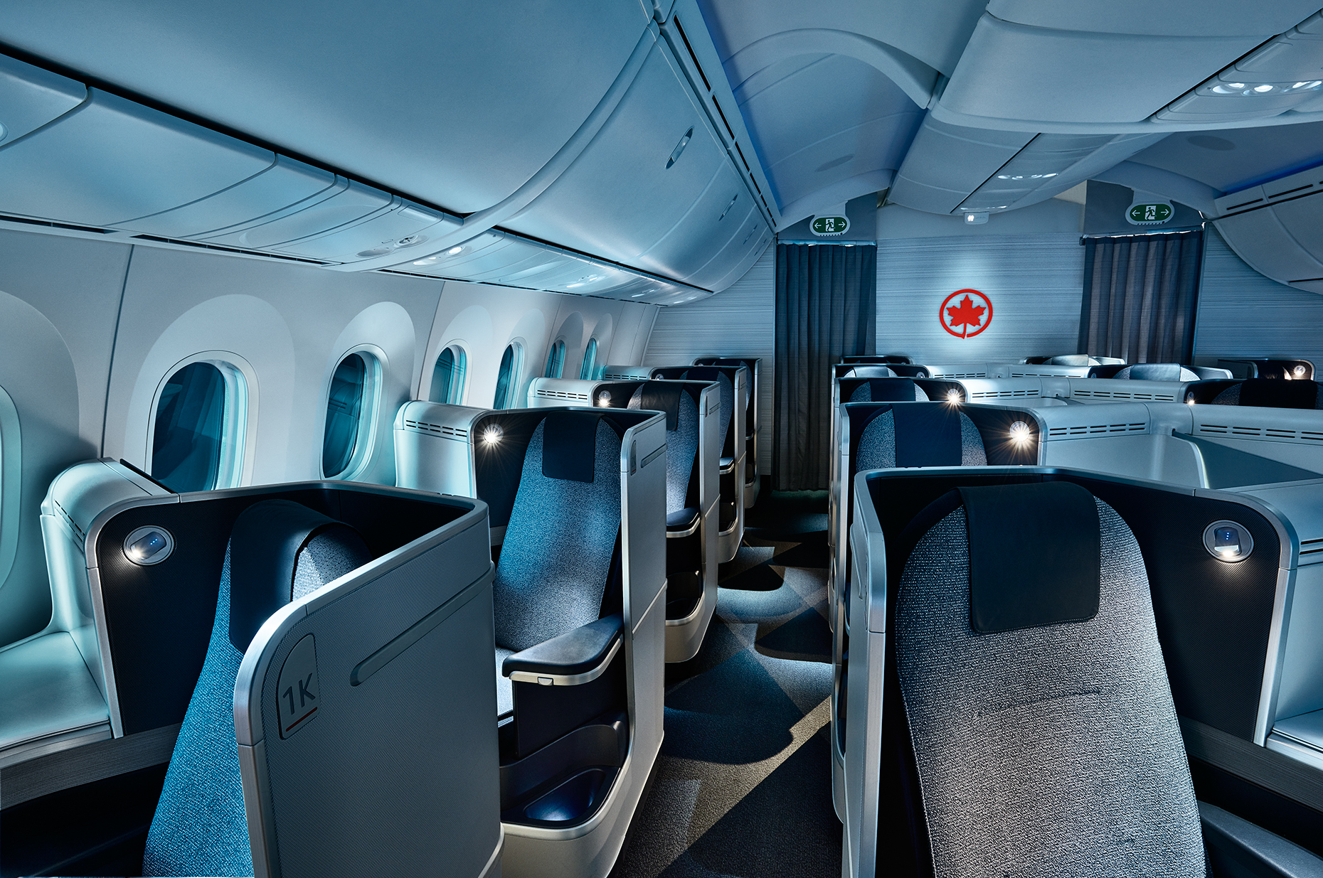 Air Canada  Dreamliner - J-Class Cabin, Night